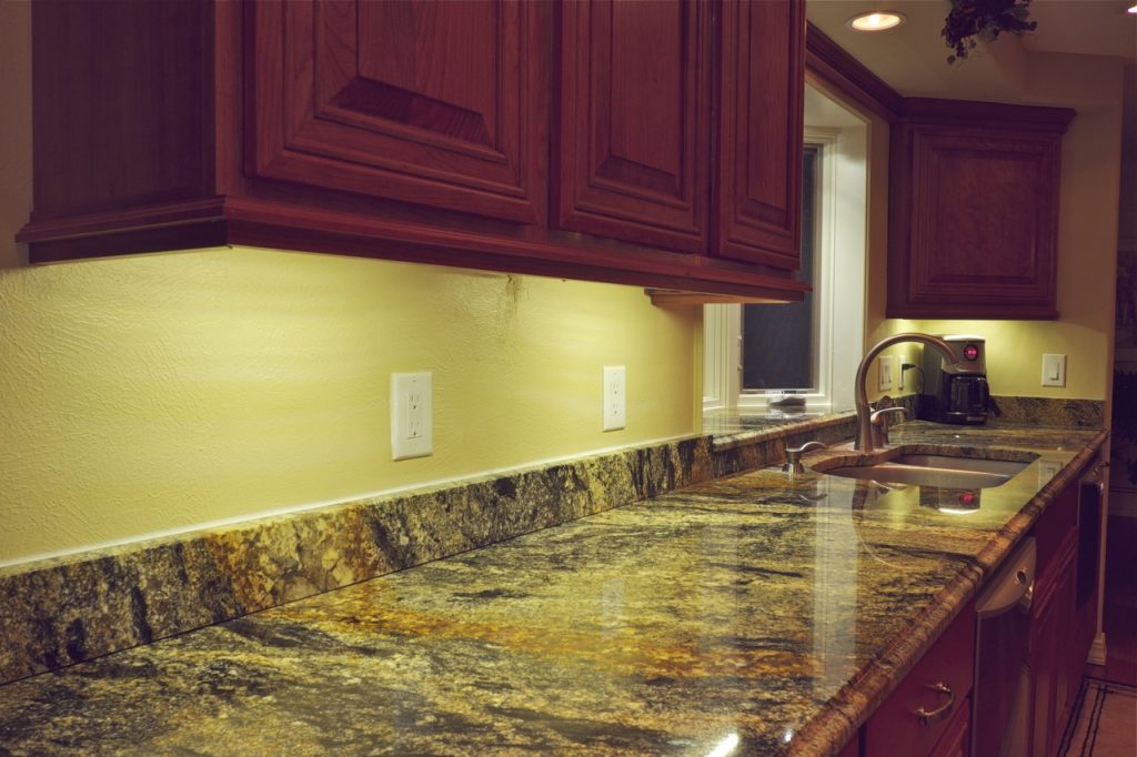 recommended color temperature for kitchen under cabinet lighting
